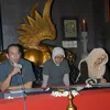 Neno Warisman