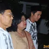 Nirina Zubir, Ernest Cokelat