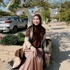 Oki Setiana Dewi berpose cantik