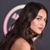 Olivia Rodrigo Rajai Tangga Musik Hollywood dan  Ajang Penghargaan Musik Bergengsi