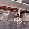 Nia Ramadhani makin berotot.