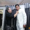 Gunawan Okie Agustina Fitting Baju
