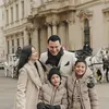 Titi Kamal Christian Sugiono Liburan Austria