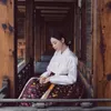 Min Hyo Rin Pakai Hanbok
