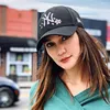 berita luna maya, kabar luna maya, tips langsing luna maya