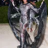 Gaun Transparan Met Gala 2021