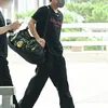 Park Ji Hoon di Bandara