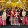 Pasha Ungu Kondangan ke Palu Anak Cantik
