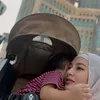Umrah Paula Bertepatan dengan Ulang Tahun Anak