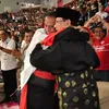 Jokowi &amp; Prabowo Pelukan