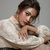 Pemotretan Bunga Zaina, Ririn Dwi Aryanti, dan Rini Yulianti