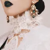 pemotretan Isyana Sarasvati bak ratu
