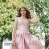 Cassandra Lee bergaun pink