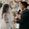 Potret terbaru Clairine Clay yang seperti boneka hidup.