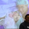 Agus Yudhoyono pegang mic