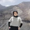 Neneng Wulandari Naik Gunung
