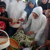 Pemakaman Ayah Marini Zumarnis