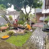 Dewi Perssik rumah Jember