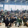 Perbedaan Fans Artis Korea dan Thailand Saat Menunggu Para Idolanya di Bandara