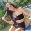 Putri Una