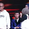Bintang DA 8 bersama orangtua