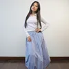 Penampilan Kasual Melly Lee