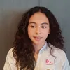 Sahila Hisyam Pakai Jaket Putih
