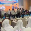 Acara pelepasan keberangkatan haji Rizki DA