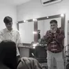 Menantu Denada sungkeman