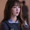 Lee Sung Kyung sebagai Song Haran di IN YOUR RADIANT SEASON