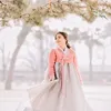 Seleb cantik pakai hanbok