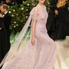  Phoebe Dynevor