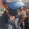 Revaldo pakai topi