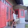 Pose Cantik Manja Syahrini