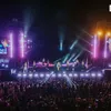 2NE1 hibur penonton Bali