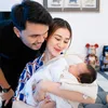 Aaliyah Jenguk Bayi Anak Shandy Juragan