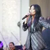 Agnez Mo vs Anggun C Sasmi Reacher