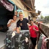 Aisar Khaled Beri Bantuan pada Korban Banjir Bali