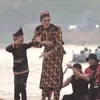 Potret Aisar Khaled Ikut Lomba Pacu Jalur