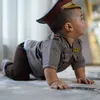 anak tasya farasya pakai baju polisi