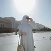 Potret Annisa Aziza Umrah