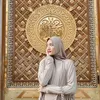 Potret Annisa Aziza Umrah