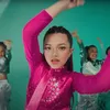 Arsy Hermansyah di MV &#039;PICNIC&#039;