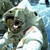 foto-foto astronot di luar angkasa