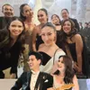 Ayu Dewi Selfie dengan Tamu Selebritis