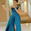 Potret Ayu Dewi yang Semakin Langsing