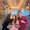 Ayu Ting Ting pakai baju hutam