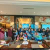Ayu Ting Ting bersama keluarga besar