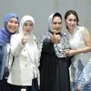 Ayu Ting Ting bersama Hetty Koes Endang