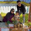 Potret Baim Dan Paula Hadir Bersama di Acara Sekolah Anak